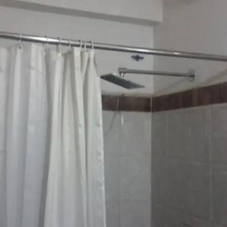 Ξενοδοχείο Kdm Palace 3*